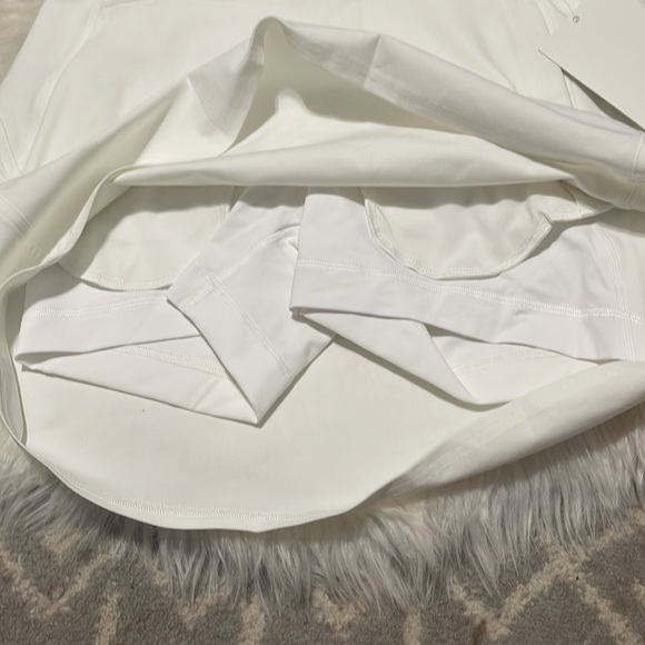 Lululemon golf skirt - Picture 2 of 6